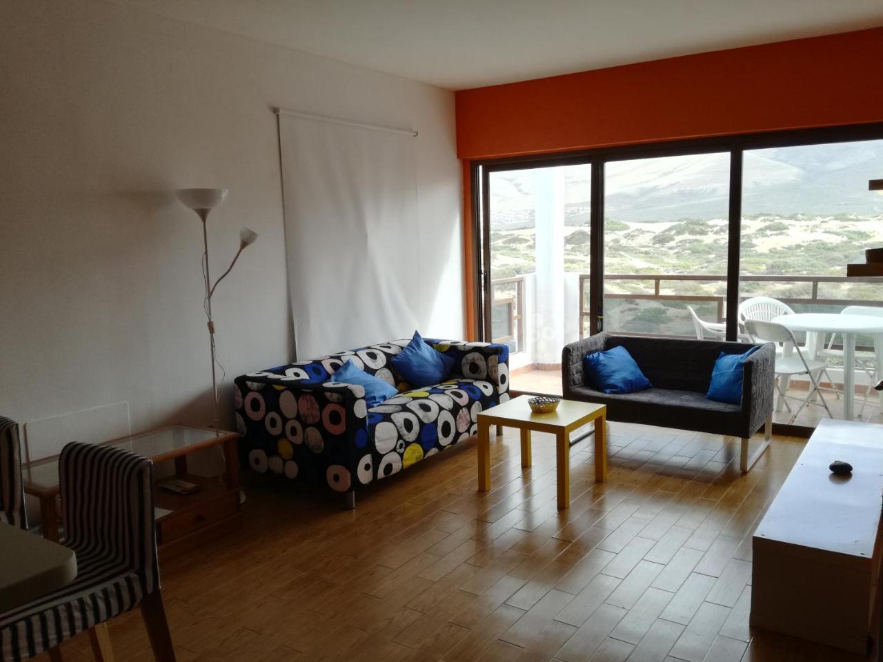Surfhouse Hostel Famara Teguise  Zewnętrze zdjęcie